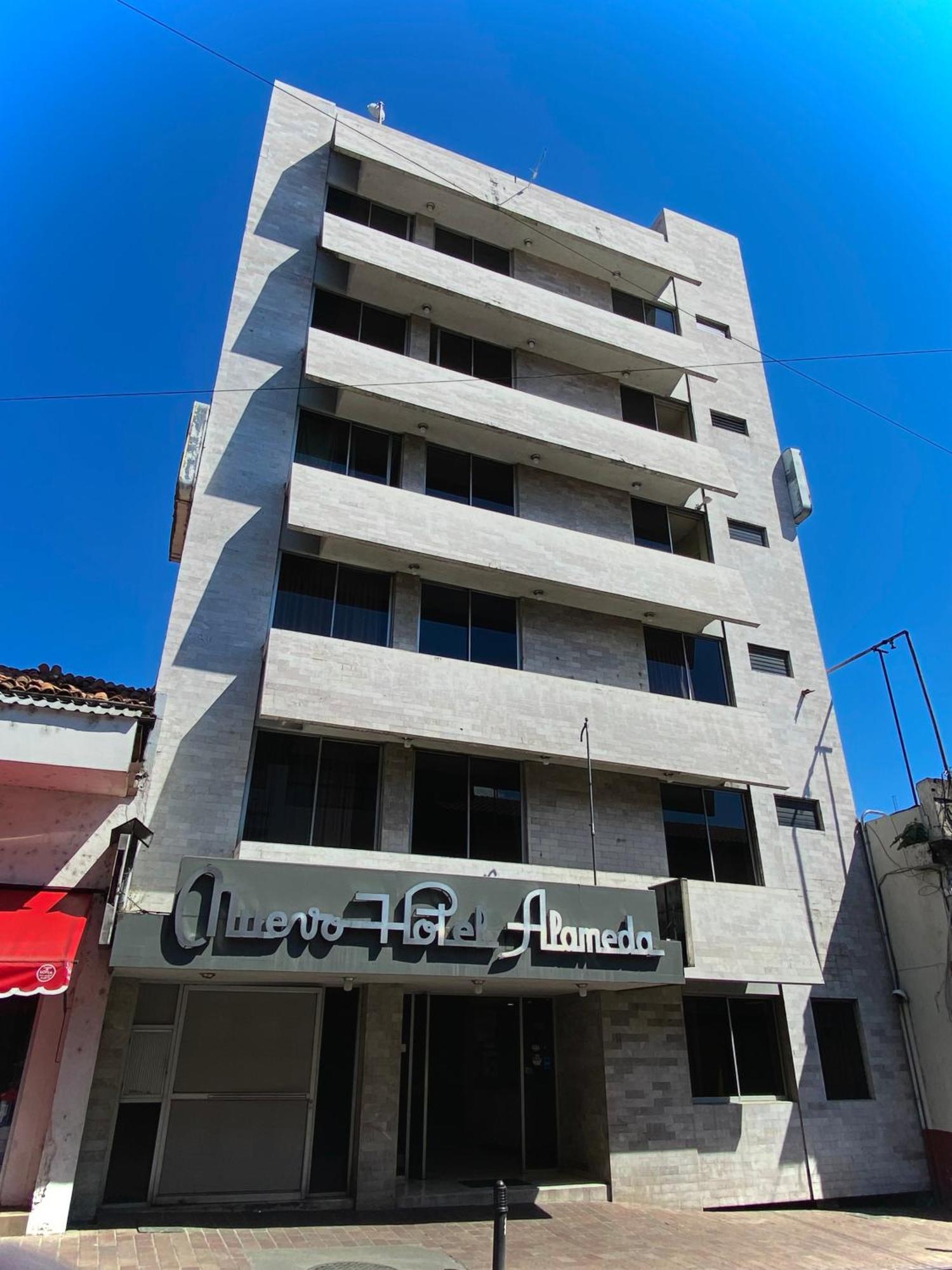 Nuevo Hotel Alameda De Uruapan Uruapan  ภายนอก รูปภาพ